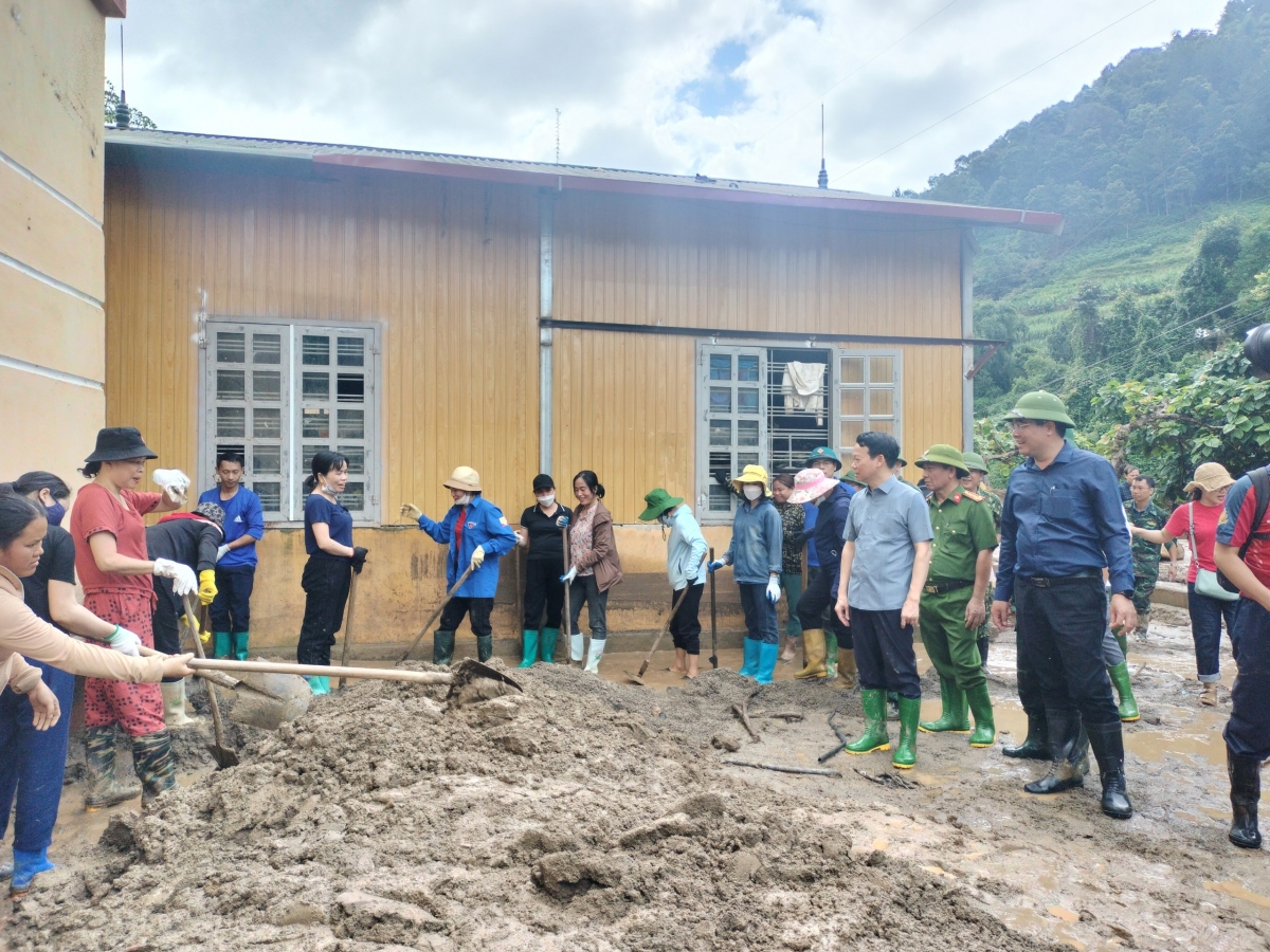 Bí thư Yên Bái: Cuối tháng 8 đưa cuộc sống bà con vùng lũ trở lại bình thường